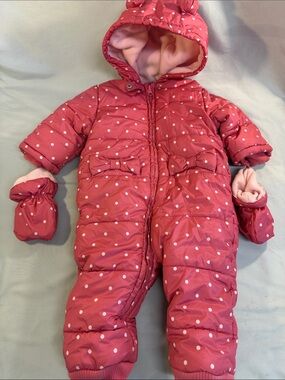 Pink Polka Dot Insulated Baby One-Piece Bunting bag with Mittens